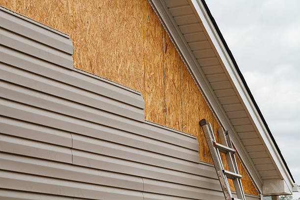 24/7 Emergency Siding Installation experts in New Berlin, IL